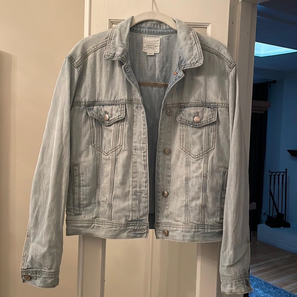 American Eagle Light Weight Jean Jacket